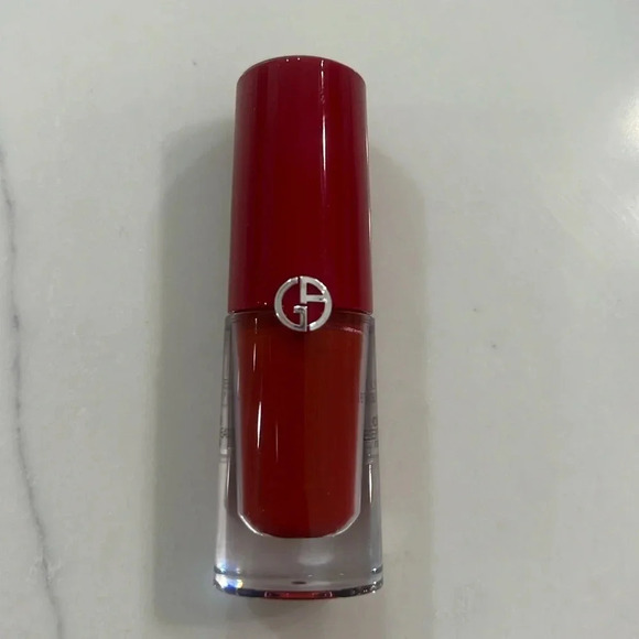 Giorgio Armani Lip Magnet in 402 - Picture 3 of 6